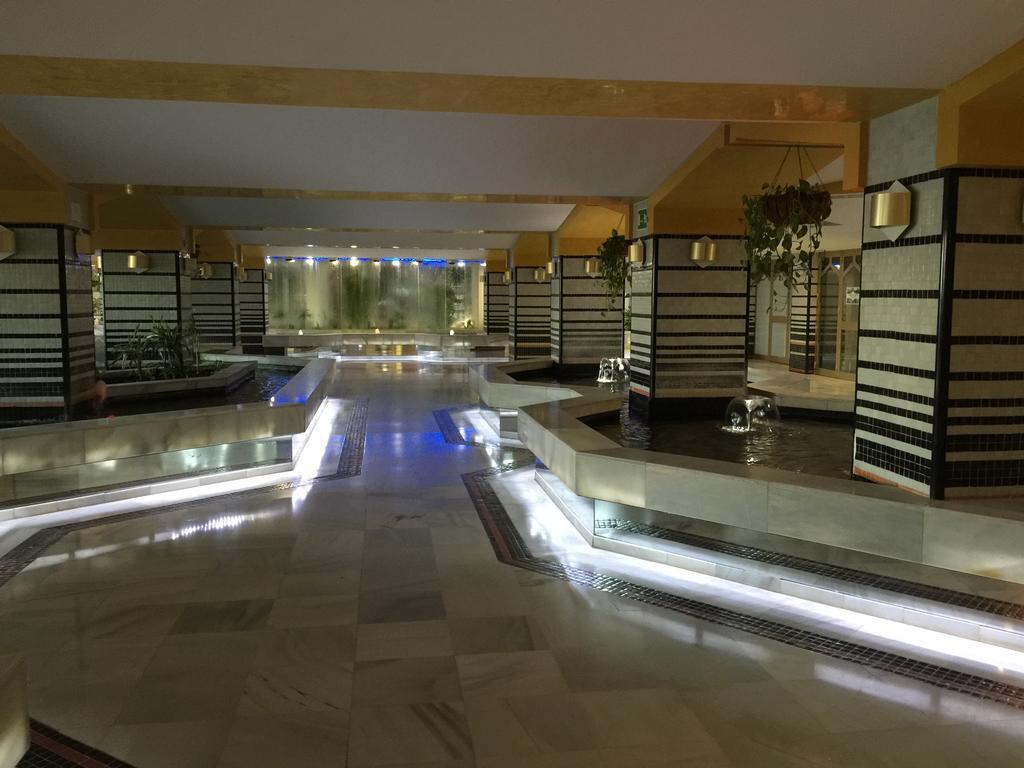 Estudios Y Apartamentos Benal Beach เบนัลมาเดนา ภายนอก รูปภาพ
