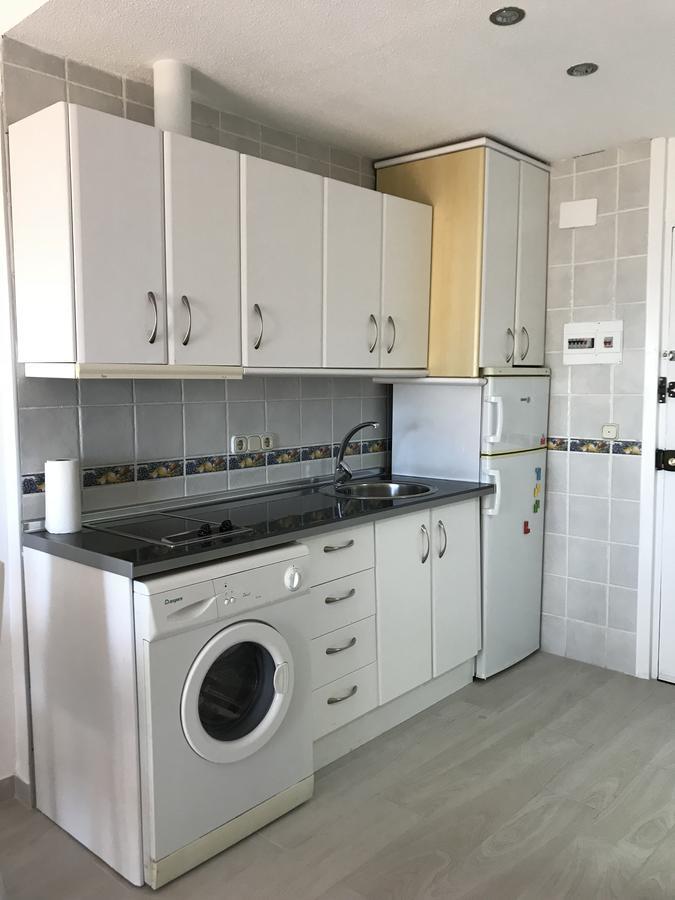 Estudios Y Apartamentos Benal Beach เบนัลมาเดนา ภายนอก รูปภาพ