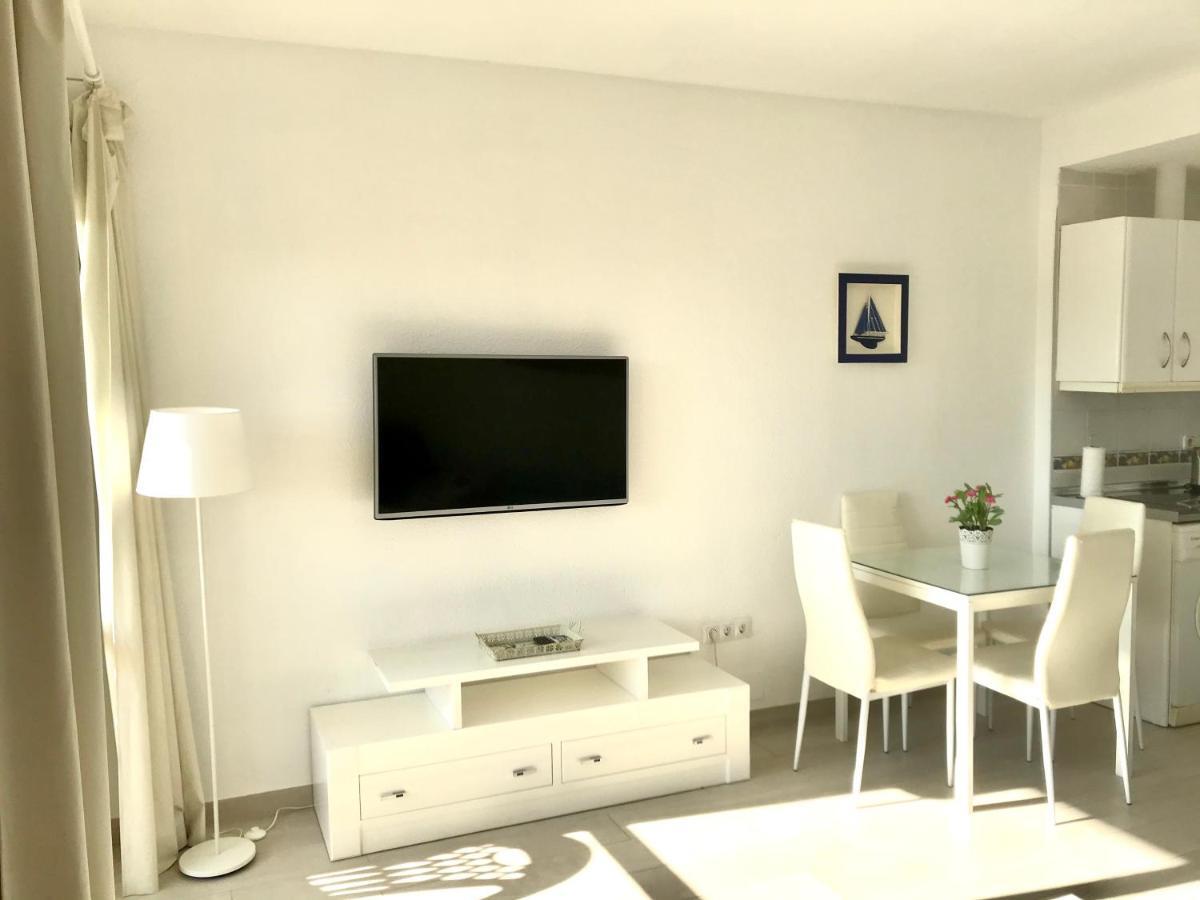 Estudios Y Apartamentos Benal Beach เบนัลมาเดนา ภายนอก รูปภาพ